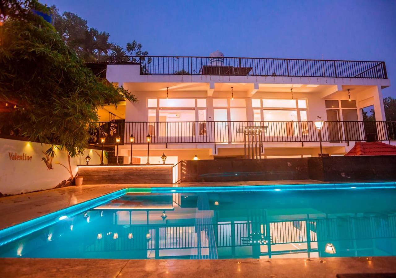 Valentine Holidays Sultan Bathery Esterno foto