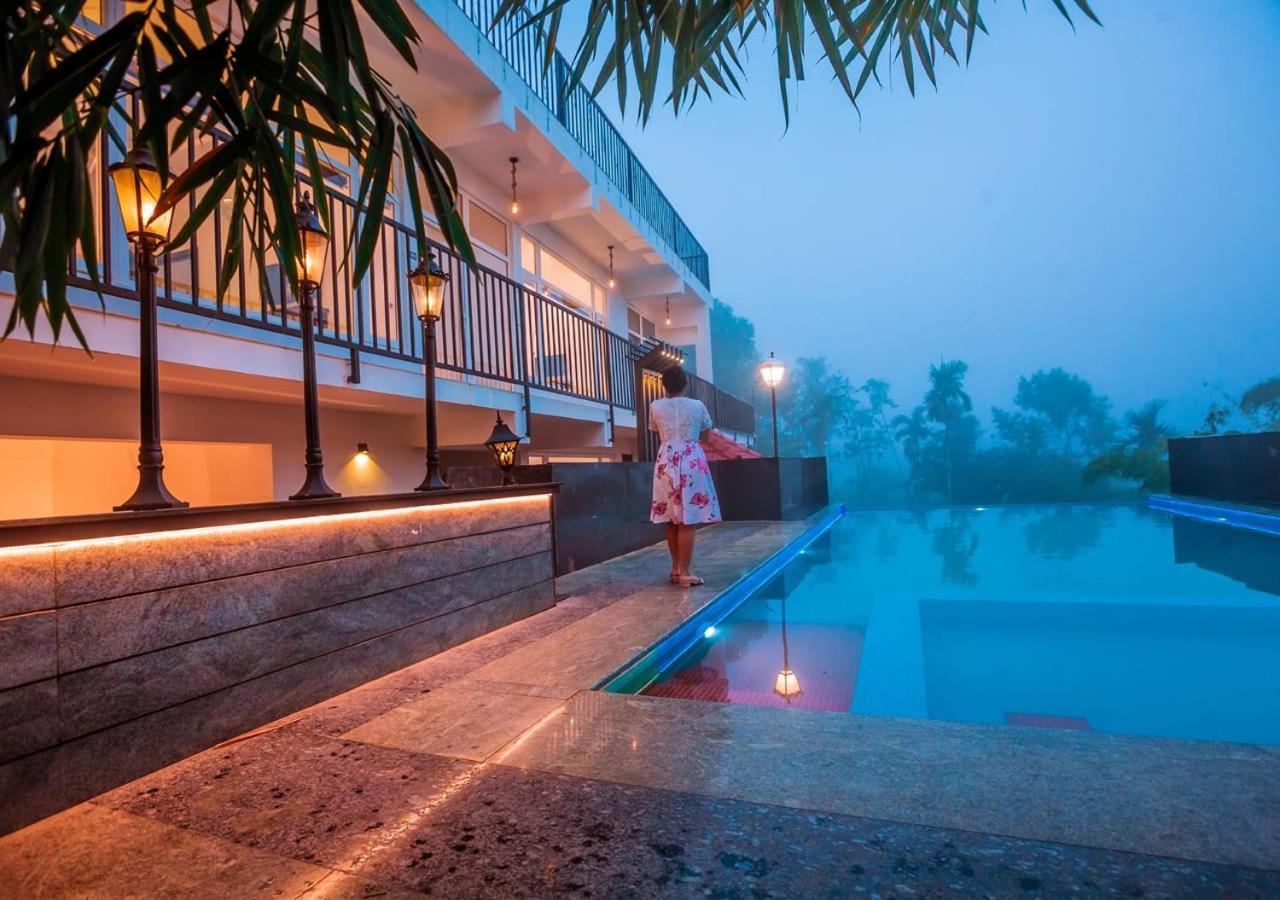 Valentine Holidays Sultan Bathery Esterno foto